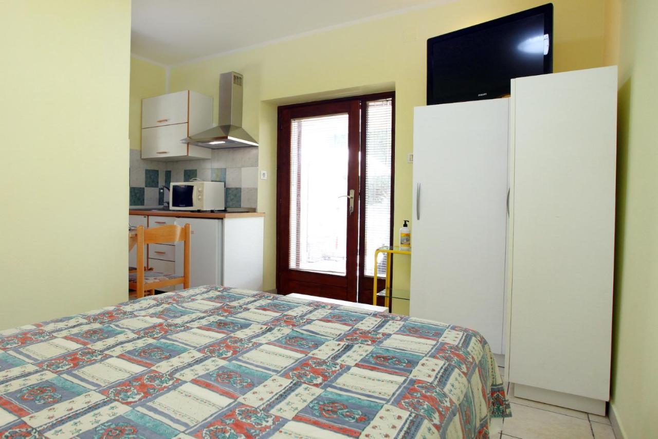 Dino Studio And Room Apartments Πορτορόζ Εξωτερικό φωτογραφία