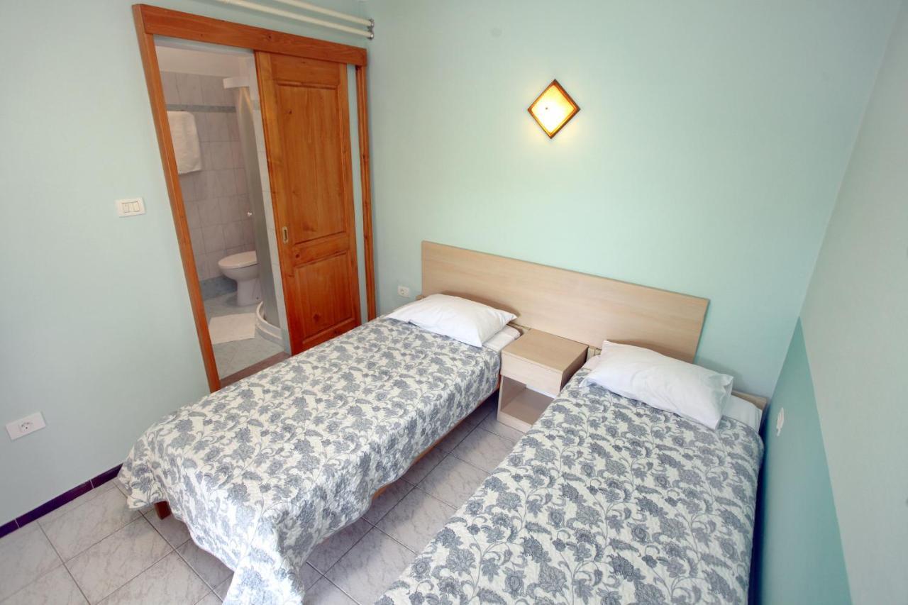 Dino Studio And Room Apartments Πορτορόζ Εξωτερικό φωτογραφία